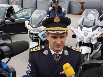 Svečano otvorene prostorije privremene Ispostave prometne policije u PU ličko-senjskoj