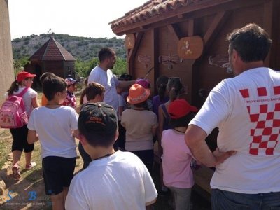 Djeca iz Ravne Gore posjetila "Grifon" utočište za divllje životinje 