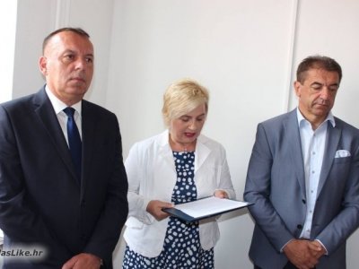 Župan Milan Kolić predao na uporabu nove prostorije Zavodu hitne medicine 