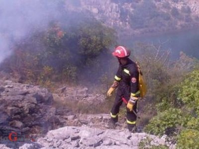 Tehničko veleučilište u Zagrebu dodjeljuje stipendije vatrogascima 