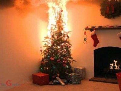 Opasnost od požara od božićnih jelica i dekoracija