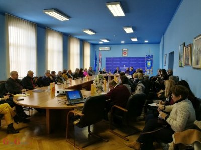 Župan Milinović održao radni sastanak sa ravnateljima škola i predsjednicima Školskih odbora 