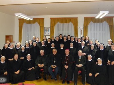 Šibenske sestre franjevke posjetile našu Biskupiju i Biskupa