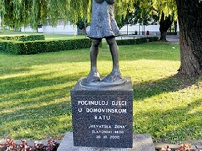 Tko se u Srbiji ikada sjetio hrvatskih žrtava?