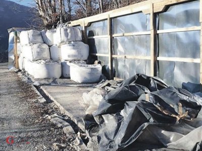 Opasni otpad stiže u Perušić! Načelnik podržava, a mještani žele otjerati investitora