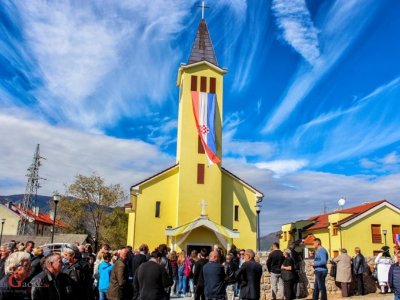 Sisački biskup Košić u četvrtak u Donjem Lapcu