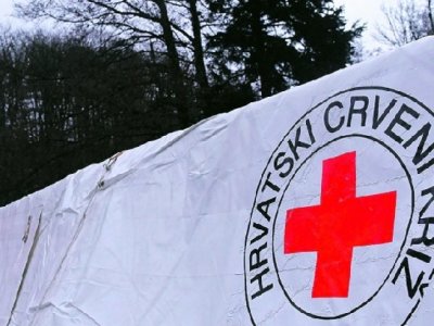 Ako šaljete pomoć, šaljite po preporukama Crvenog križa