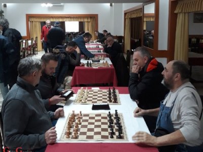 Šahovski klub Gacka organizirao turnir u povodu Dana Grada Otočca 