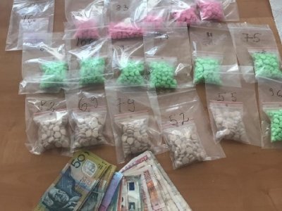 Na Zrću i u Novalji policija zaplijenila kokain, marihuanu, tablete ecstasya