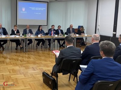 Ministri Vučković i Marić održali sastanak s predstavnicima mljekarskog sektora