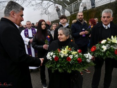 Predsjednik Milanović sudjelovao na obilježavanju 28. godišnjice pogibije stožernog brigadira Damira Tomljanovića – Gavrana