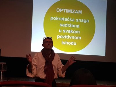 U Otočcu otvoren 1.ured optimizma u Hrvatskoj 